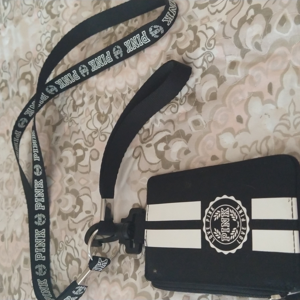 Black key holder